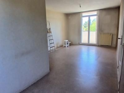 For sale Marseille-10eme-arrondissement 3 rooms 60 m2 Bouches du Rhone (13010) photo 4