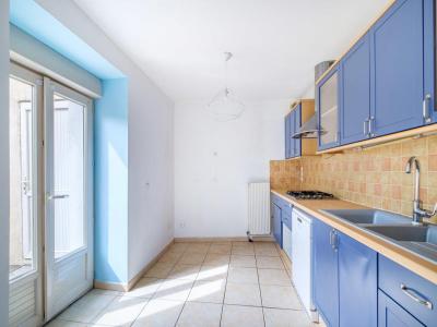 For sale Grigny 5 rooms 95 m2 Rhone (69520) photo 3