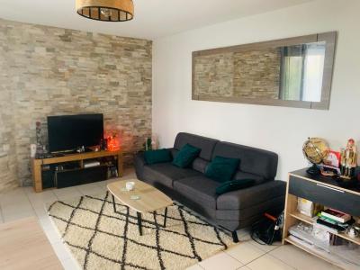 Louer Appartement 60 m2 Genissac