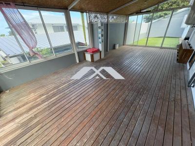Louer Commerce 140 m2 Saint-joseph
