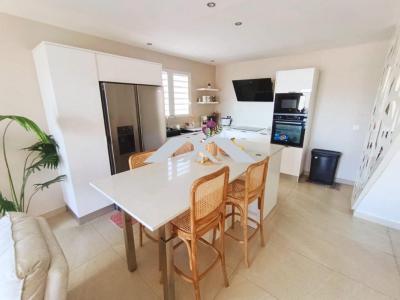 Annonce Vente 5 pi�ces Maison Riviere-saint-louis 974