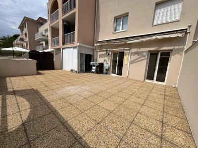 Louer Appartement 56 m2 Nice