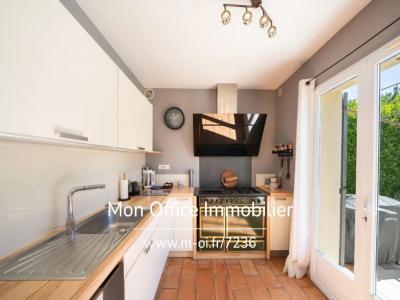 For sale Eyguieres 6 rooms 148 m2 Bouches du Rhone (13430) photo 3