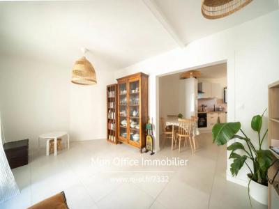 For sale Toulon 3 rooms 63 m2 Var (83000) photo 3