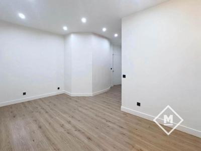 For sale Marseille-7eme-arrondissement 1 room 31 m2 Bouches du Rhone (13007) photo 2