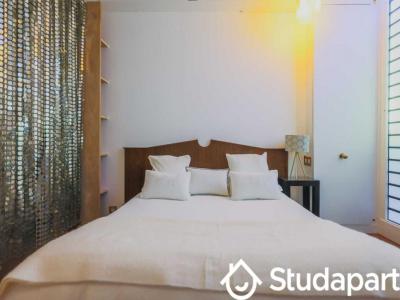 Louer Appartement 64 m2 Paris-11eme-arrondissement