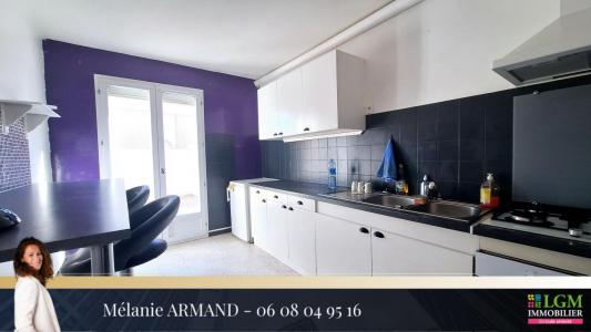 For sale Aigues-mortes 5 rooms 96 m2 Gard (30220) photo 3