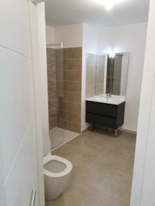 For rent Nantes 2 rooms 45 m2 Loire atlantique (44200) photo 3