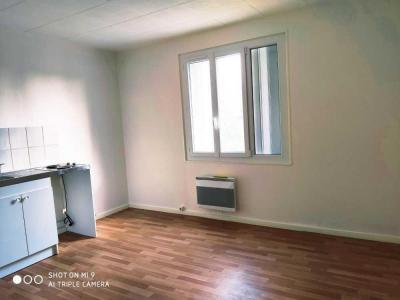 For rent Chanteloup-les-vignes 1 room 15 m2 Yvelines (78570) photo 1