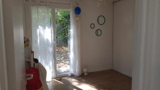 For rent Saint-medard-en-jalles 1 room 10 m2 Gironde (33160) photo 1