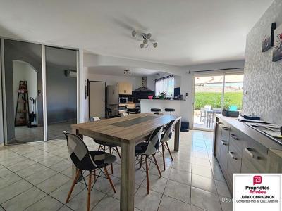 For sale Montrevault 7 rooms 120 m2 Maine et loire (49110) photo 2
