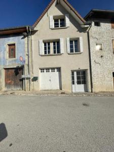 Annonce Vente 6 pi�ces Maison Orgelet 39
