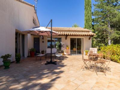 For sale Lodeve 5 rooms 167 m2 Herault (34700) photo 3