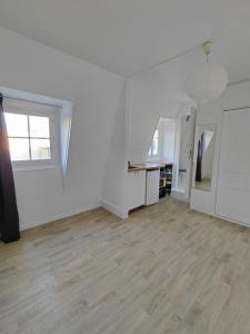 For sale Paris-8eme-arrondissement 1 room 18 m2 Paris (75008) photo 0
