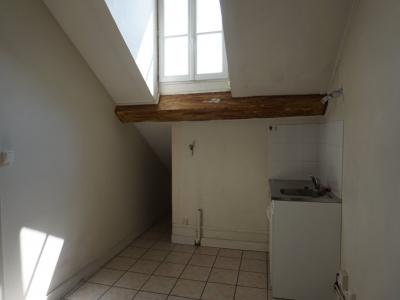 Louer Appartement Lyon-6eme-arrondissement 461 euros