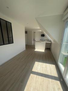 Louer Appartement Dugny 950 euros