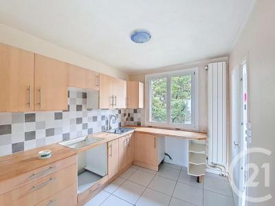 For sale Feyzin 3 rooms 67 m2 Rhone (69320) photo 3