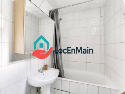 Louer Appartement Paris-18eme-arrondissement 1200 euros