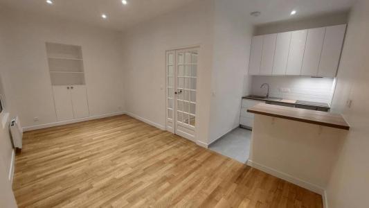 For rent Paris-8eme-arrondissement 1 room 27 m2 Paris (75008) photo 1