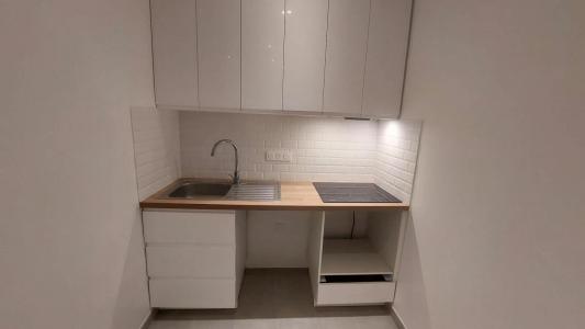 For rent Paris-8eme-arrondissement 1 room 27 m2 Paris (75008) photo 4