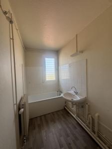 Louer Appartement Saint-julien-les-villas Aube