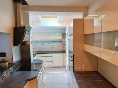 For sale Toulon 7 rooms 150 m2 Var (83100) photo 3
