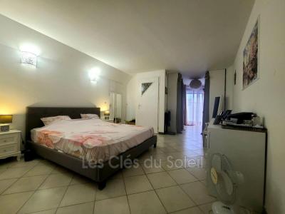 For sale Cuers 5 rooms 107 m2 Var (83390) photo 2
