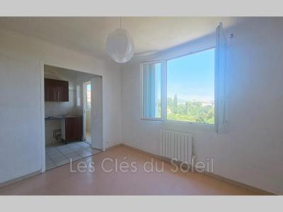 For sale Brignoles 3 rooms 47 m2 Var (83170) photo 2