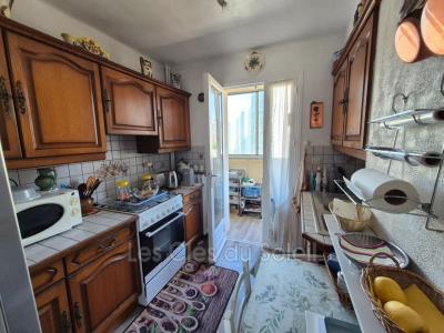 For sale Toulon 4 rooms 63 m2 Var (83000) photo 4