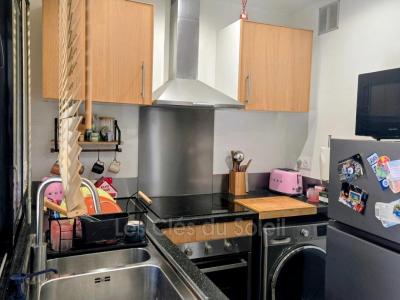 For sale Sanary-sur-mer 2 rooms 23 m2 Var (83110) photo 2