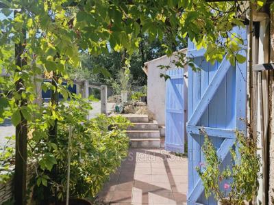 For sale Celle 8 rooms 160 m2 Var (83170) photo 1