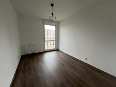 For rent Nantes 3 rooms 65 m2 Loire atlantique (44200) photo 2