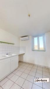 Annonce Vente 2 pi�ces Appartement Thezan-des-corbieres 11