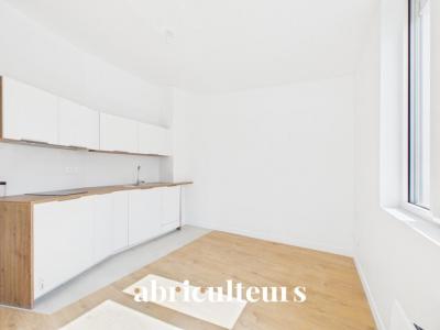 Annonce Vente 2 pi�ces Appartement Paris-18eme-arrondissement 75