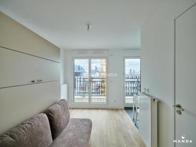 For rent Courbevoie 1 room 20 m2 Hauts de Seine (92400) photo 0