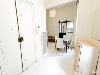 Louer Appartement Marseille-6eme-arrondissement Bouches du Rhone