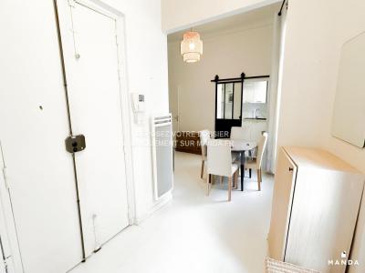 Louer Appartement Marseille-6eme-arrondissement Bouches du Rhone