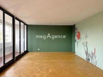 For sale Lyon-9eme-arrondissement 4 rooms 109 m2 Rhone (69009) photo 2