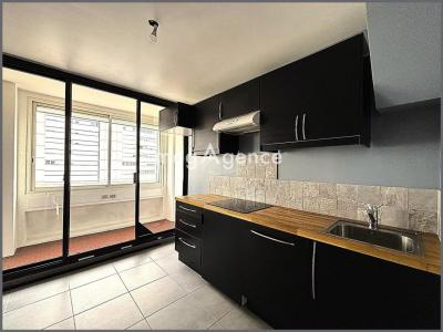 For sale Lyon-9eme-arrondissement 4 rooms 109 m2 Rhone (69009) photo 4