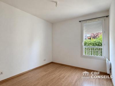 For sale Clermont-ferrand 3 rooms 61 m2 Puy de dome (63000) photo 4