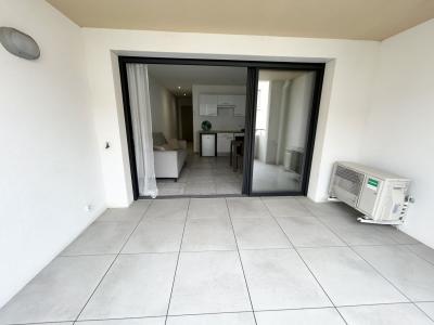 For sale CENTRE VILLE RIVE GAUCHE 1 room 36 m2 Gard (30240) photo 2