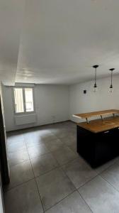 For rent CENTRE VILLAGE 2 rooms 47 m2 Herault (34800) photo 1
