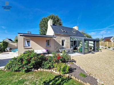 For sale Plougonven 4 rooms 100 m2 Finistere (29640) photo 1