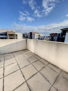 For sale Saint-jean-de-vedas 4 rooms 82 m2 Herault (34430) photo 4