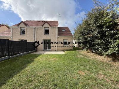 For sale Lievin 4 rooms 82 m2 Pas de calais (62800) photo 0
