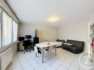 For rent Villeurbanne 1 room 30 m2 Rhone (69100) photo 2