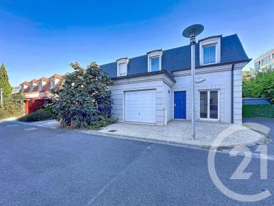 For sale Thiais 4 rooms 99 m2 Val de Marne (94320) photo 0