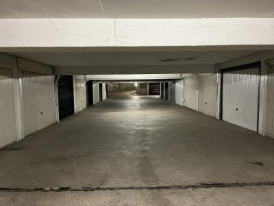 Louer Parking 10 m2 Dijon