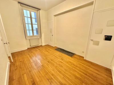 Louer Appartement Lyon-6eme-arrondissement Rhone