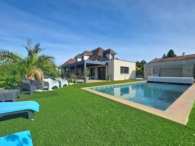 Acheter Maison 211 m2 Diemoz